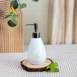 Bộ Nhà Tắm Men Xanh Lục Vẽ Vàng