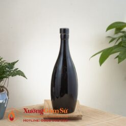 Chai rượu men đen bằng gốm sứ Bát Tràng BR-0852324