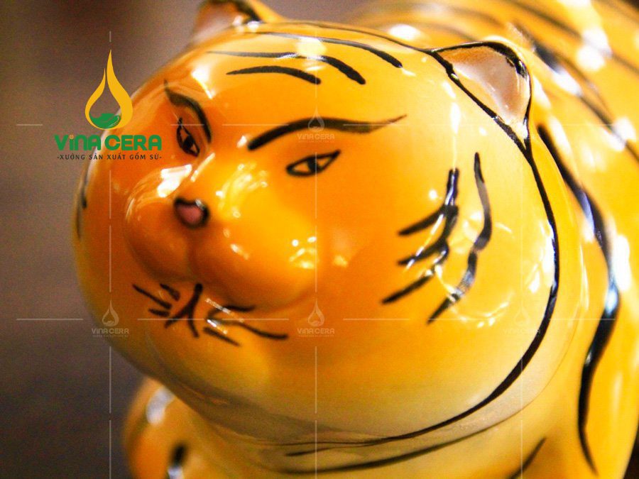 heo-dat-manh-ho-gom-bat-trang (2) Heo đất mãnh hổ gốm Bát Tràng