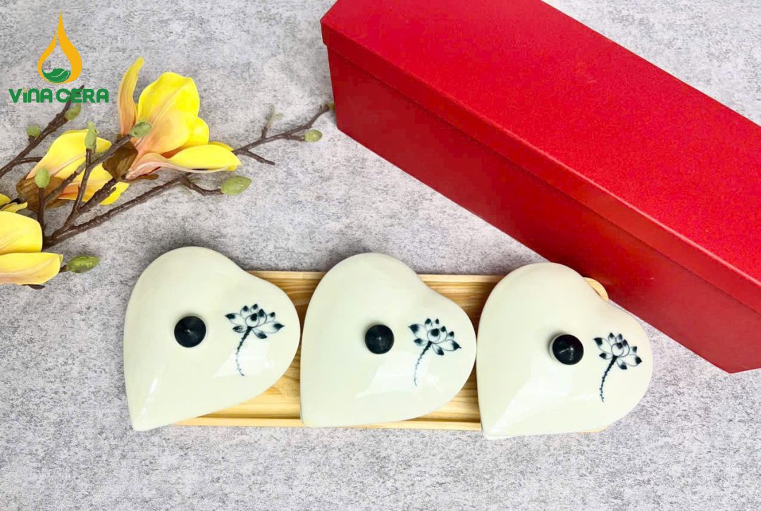 Xưởng sản xuất khay mứt Tết chất lượng làm quà tặng khay mứt sứ tết
