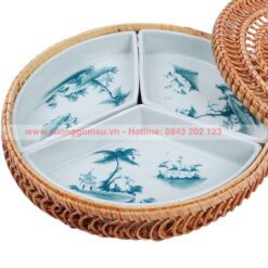 Khay Mứt Tết Sứ Trắng Vẽ Cảnh Quê - KMS-4952724 Khay Mứt Tết Sứ Trắng Vẽ Cảnh Quê – KMS-4952724