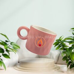 Ly Sứ Tổ Ong In Logo LS041224 Ly Sứ Tổ Ong In Logo LS041224