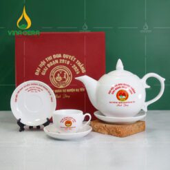 Bộ Trà Bưởi Ngọn Lửa In Logo Theo Yêu Cầu - SVN BAT 0162824 Bộ trà Bưởi ngọn lửa Đại Hội Thi Đua Quyết Thắng ban Chỉ Huy Quân Sự huyện Đạ Tẻh (5)
