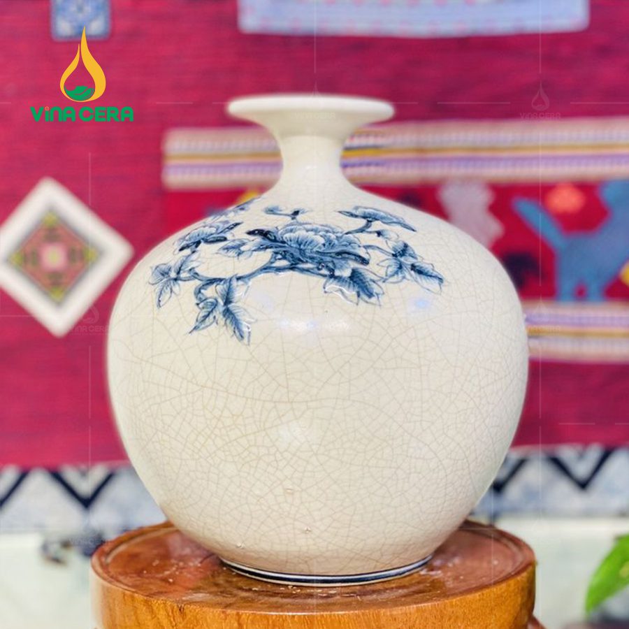 Bình hút lộc Bát Tràng men rạn đắp nổi họa tiết Thuận Buồm Xuôi Gió 18cm (3) Bình hút lộc Bát Tràng men rạn đắp nổi họa tiết Thuận Buồm Xuôi Gió 18cm