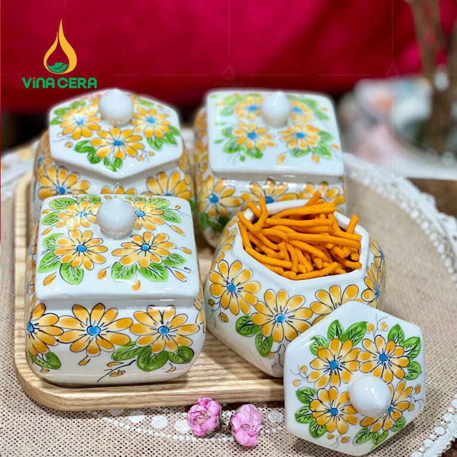 Khay đựng mứt tết bằng sứ mua ở đâu ? giá bán bao nhiêu tiền ? Bộ Khay Mứt Sứ Tết KMS-01102824