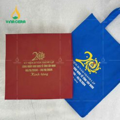 Đĩa Biểu Trưng Sứ In logo Kỷ Niệm 20 Năm Thành Lập ĐBT-01101124 Đĩa Biểu Trưng Sứ In logo Kỷ Niệm 20 Năm Thành Lập (1)