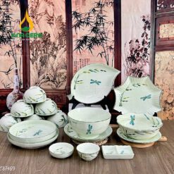 Bộ Bàn Ăn Bát Tràng Men Kem Vẽ Trúc Chuồn - BBA 102409 Bộ bàn ăn Bát Tràng men kem vẽ trúc chuồn