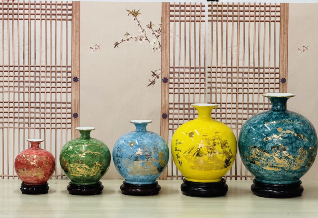 Bình Phong Thuỷ Hút Tài Lộc Men Màu In Decan Hoa Văn BHL-03102924 Bình Hút Tài Lộc Men Vân Đá in logo quà tặng