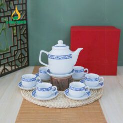 Bộ Ấm Trà Sứ Trắng Viền Chim Hạc – VN AC 52 Bộ Ấm Trà Sứ Trắng Viền Chim Hạc – VN AC 52