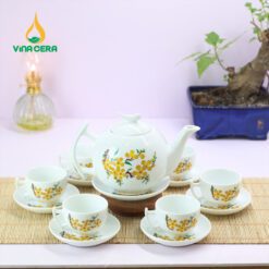 Bộ Ấm Trà Sứ Vẽ Hoa Mai Dáng Trăng Khuyết VNAC05 Bộ Ấm Trà Sứ Vẽ Hoa Mai Dáng Trăng Khuyết
