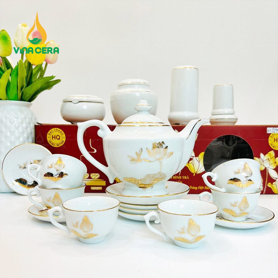 Bộ Ấm Trà Vẽ Vàng Dáng Thần Đèn VN AC 41 (1) Bộ Ấm Trà Vẽ Vàng Dáng Thần Đèn VN AC 41