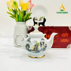 Bộ ấm Trà Bát Tràng Kẻ Vàng Hoa Văn Sơn Thủy VN AC 55 Bộ ấm Trà Bát Tràng Kẻ Vàng Hoa Văn Sơn Thủy VN AC 55