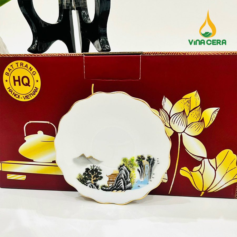 Bộ ấm Trà Bát Tràng Kẻ Vàng Hoa Văn Sơn Thủy (27) Bộ ấm Trà Bát Tràng Kẻ Vàng Hoa Văn Sơn Thủy VN AC 55