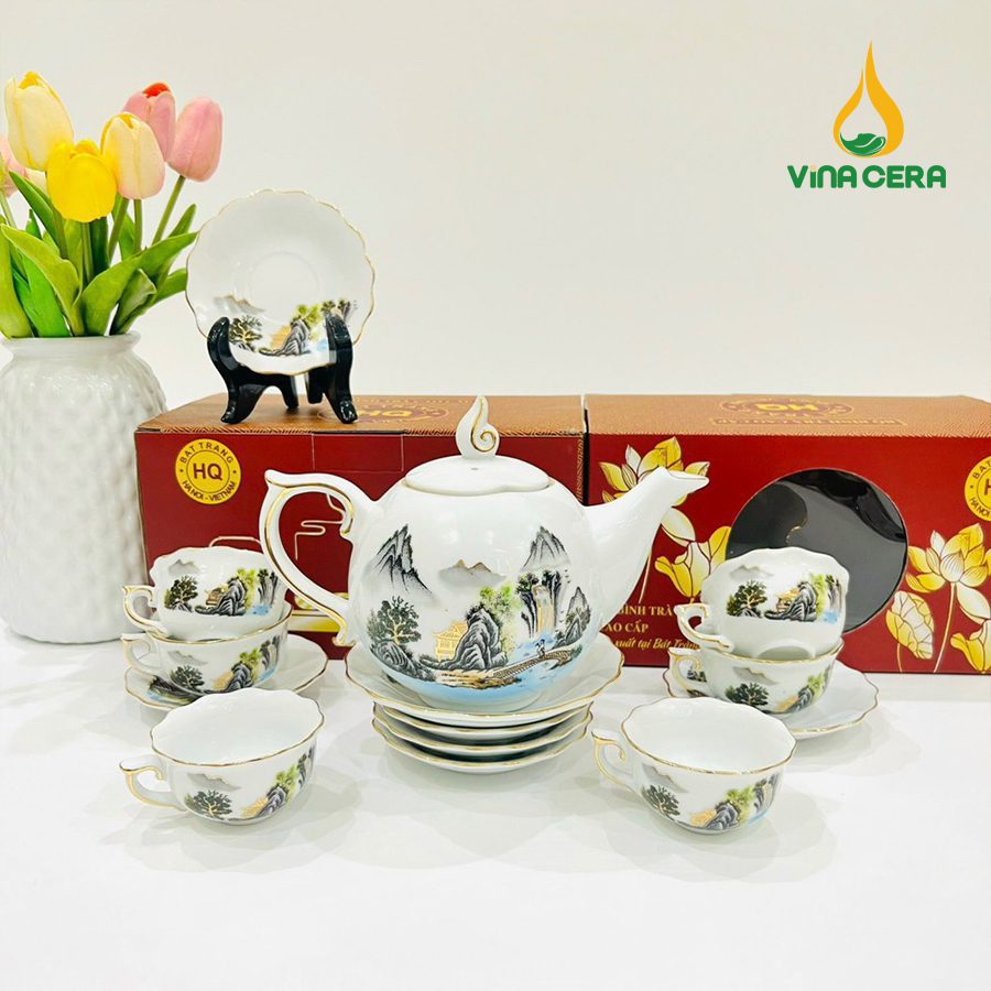 Bộ ấm Trà Bát Tràng Kẻ Vàng Hoa Văn Sơn Thủy (31) Bộ ấm Trà Bát Tràng Kẻ Vàng Hoa Văn Sơn Thủy VN AC 55