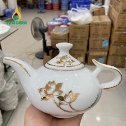 Bộ ấm Trà vòi Voi vẽ Sen Vàng