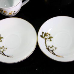 Bộ trà Camelia Sen Vàng kẻ chỉ vàng in logo VNAC12 Bộ trà Camelia Sen Vàng kẻ chỉ vàng in logo VNAC12