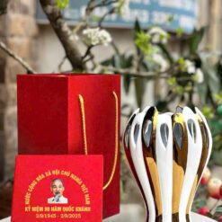 Lọ Hoa Bàn Tay Phật Mạ Vàng Kim VN-0462125 Lọ hoa bàn tay phật mạ vàng kim