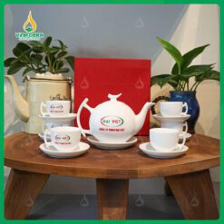Bộ Ấm Chén Trắng Khuyết in logo Công ty Đại Việt