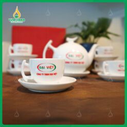 Bộ Ấm Chén Trắng Khuyết in logo Công ty Đại Việt
