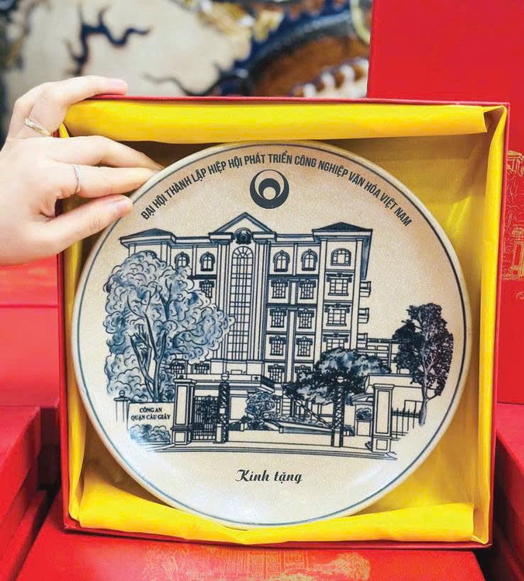 Top 10 Mẫu Gốm Sứ In Logo Được Doanh Nghiệp Ưa Chuộng Nhất Đĩa Biểu Trưng Sứ In logo Đại Hội ĐBT-0172625