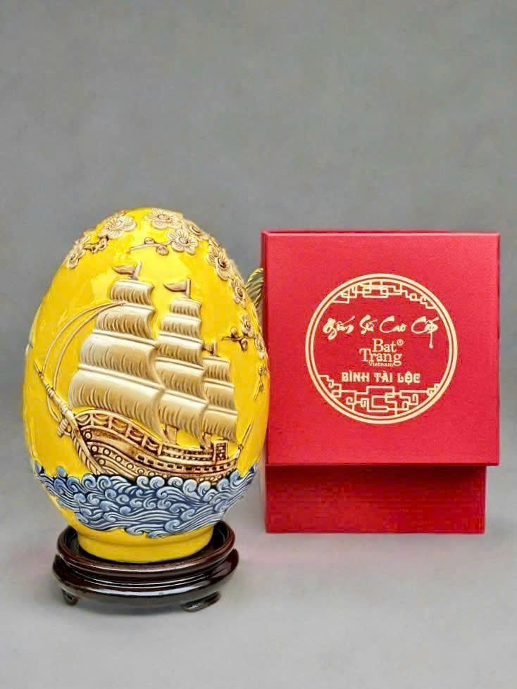 Trứng Phong thủy Thuận buồm Xuôi gió Men màu Họa tiết nổi TPT-01 (3) Trứng Phong thủy Thuận buồm Xuôi gió Men màu Họa tiết nổi TPT-01