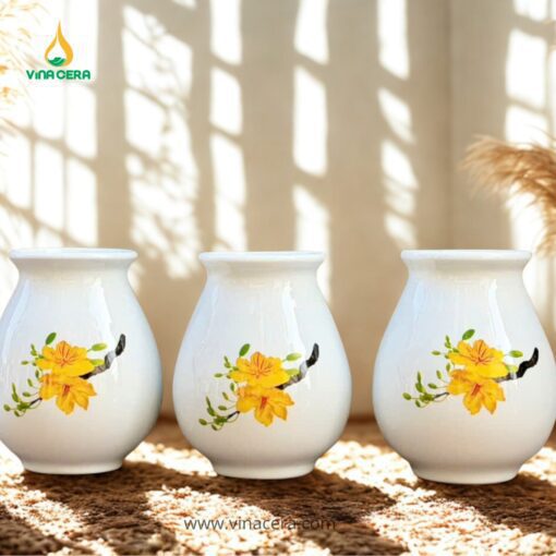 Bình Hoa Sứ Trắng Dáng Bầu Vẽ Hoa Mai Vàng Bát Tràng