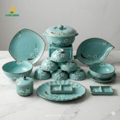 Bộ Bát Đĩa Bát Tràng Hoa Mai Xanh Cao Cấp Cho Nhà Hàng – Sản Xuất Tại Xưởng In Logo Theo Yêu Cầu Bát đĩa Bát Tràng in logo theo yêu cầu cho nhà hàng khách sạn, quà tặng doanh nghiệp