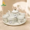 Bộ Trà Bạch Liên An Trú Thảnh Thơi – Ấm Quai Mây, Khay Tròn bo tra bach lien an tru thanh thoi am quai may khay tron 03 Bộ Trà Bạch Liên An Trú Thảnh Thơi – Ấm Quai Mây, Khay Tròn