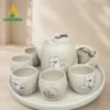 Bộ Trà Bạch Liên An Trú Thảnh Thơi – Ấm Quai Sứ, Khay Tròn bo tra bach lien an tru thanh thoi am quai su khay tron 02 Bộ Trà Bạch Liên An Trú Thảnh Thơi – Ấm Quai Sứ, Khay Tròn